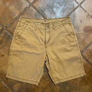 Old navy men’s tall shorts